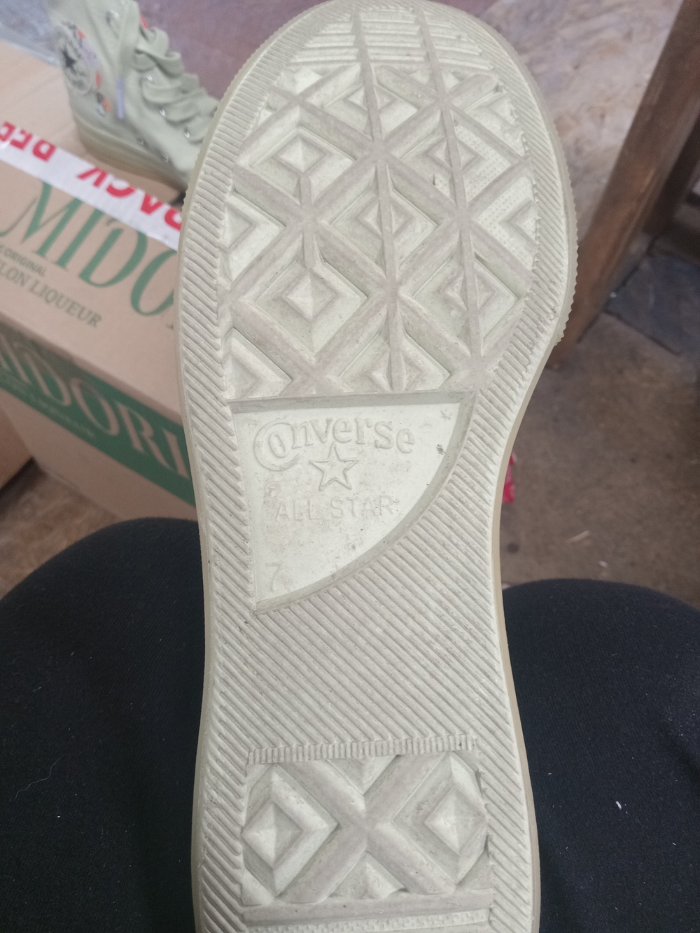 Womens Converse High Top - Picture 4 of 4